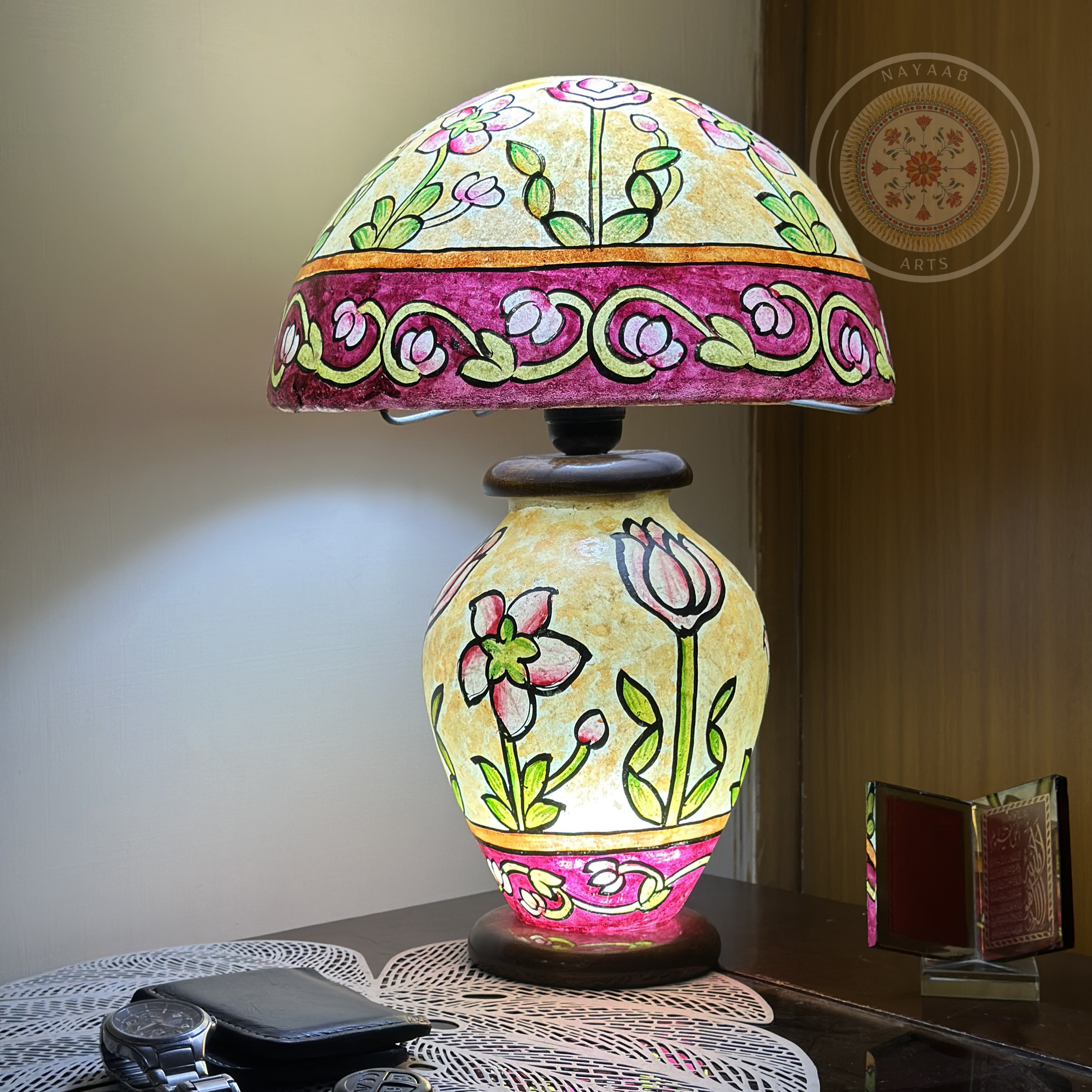 Camel Skin Sidetable Mushroom Lampshade